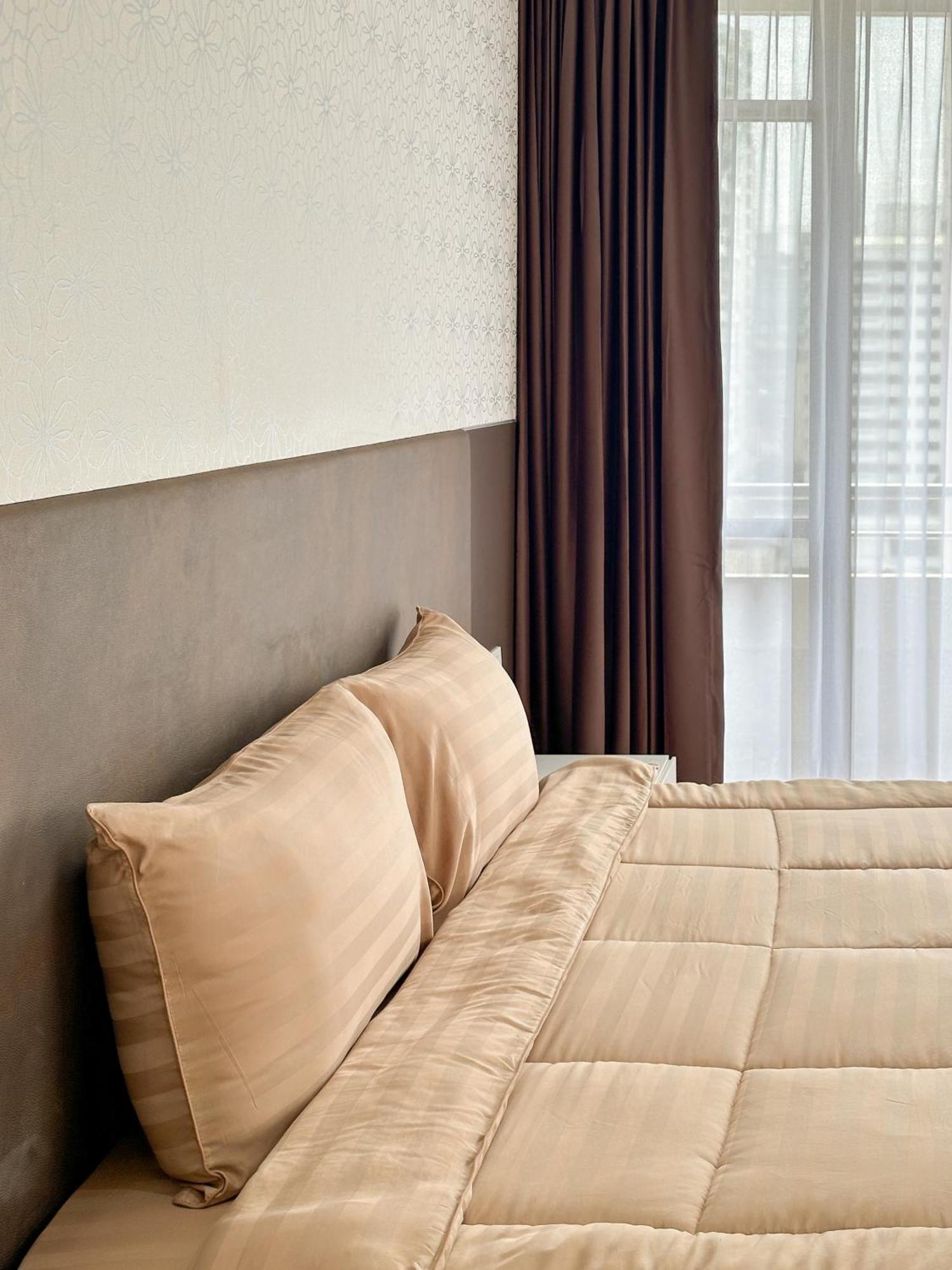 Nantiruj Tower: Serviced Apartments in Sukhumvit Soi 8 Bangkok Exterior photo